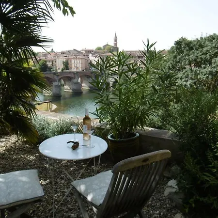 Comfort And Fab Views