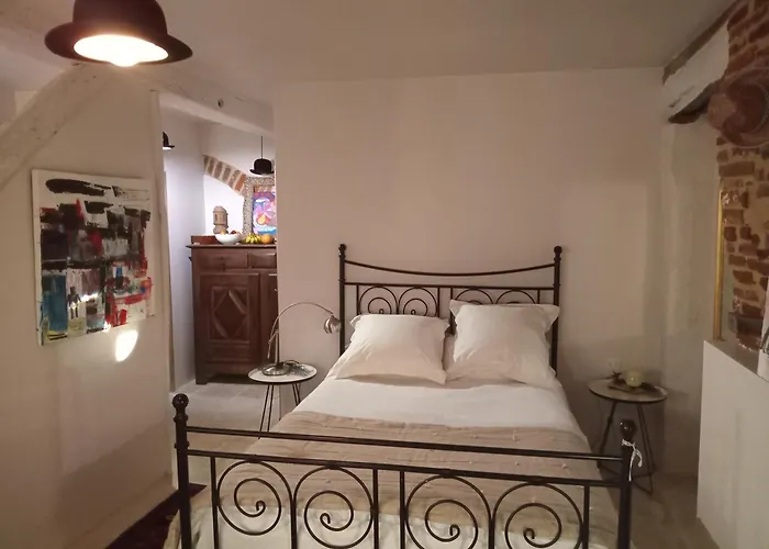 Comfort And Fab Views 4* Альби